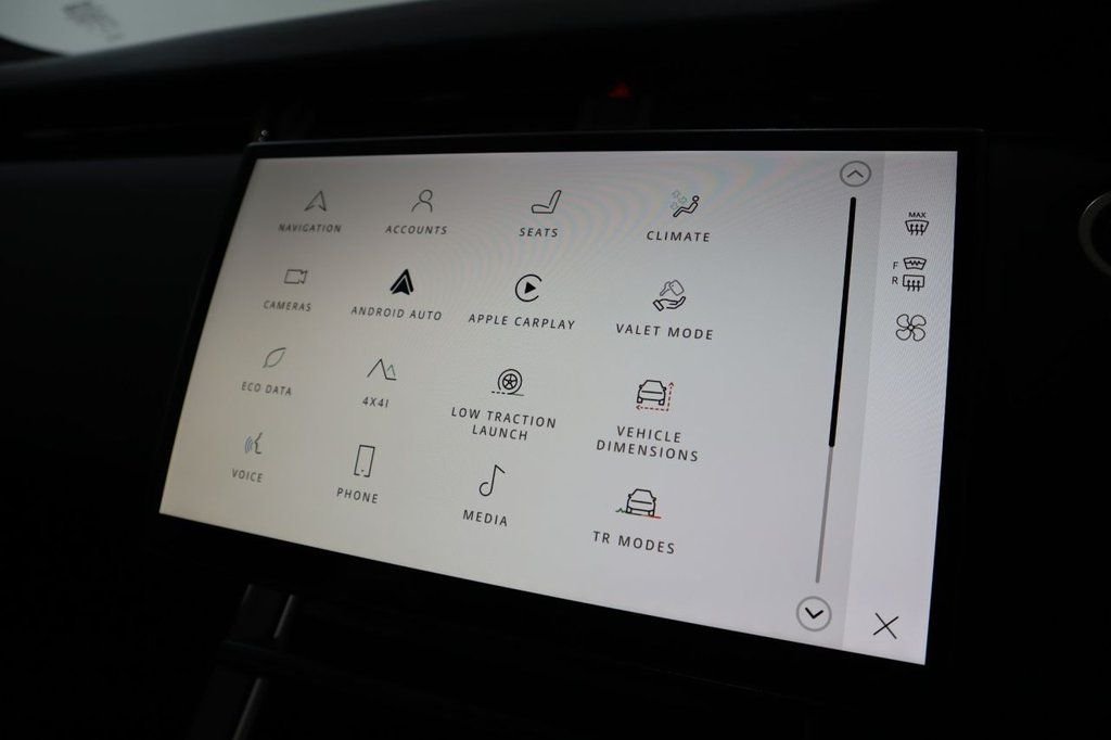 Used Land Rover Range Rover Evoque 2023 for sale - 76691377: Photo 32