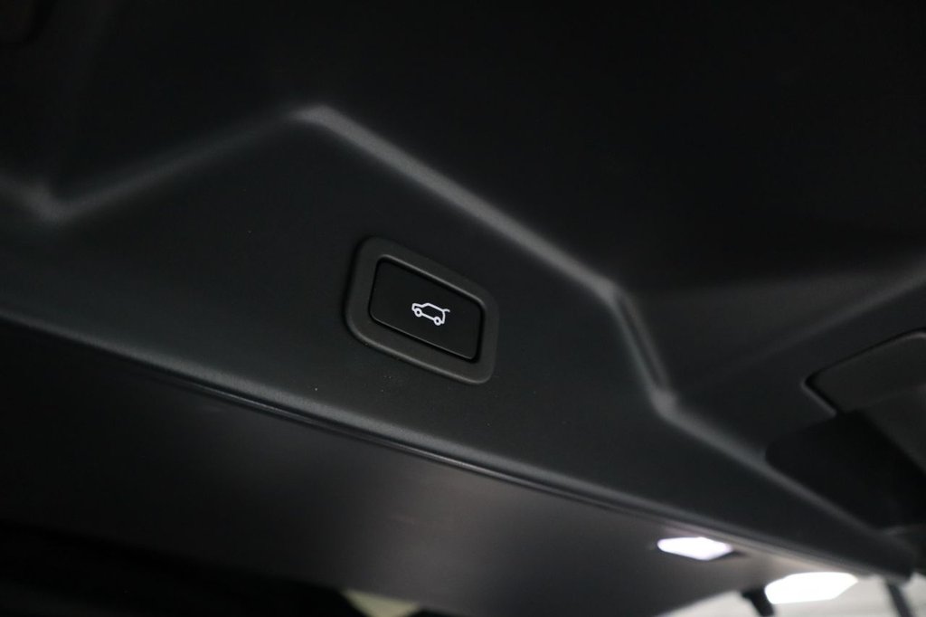 Used Land Rover Range Rover 2019 for sale - 76474630: Photo 14