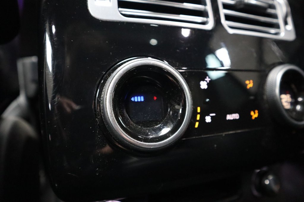 Used Land Rover Range Rover 2019 for sale - 76474630: Photo 32