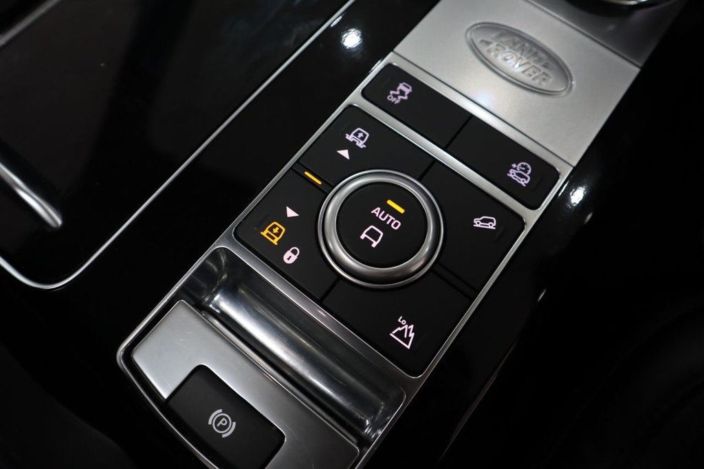 Used Land Rover Range Rover 2019 for sale - 76474630: Photo 42