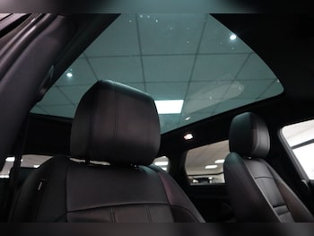 Used Land Rover Range Rover Evoque 2019 for sale - 79142300: Photo