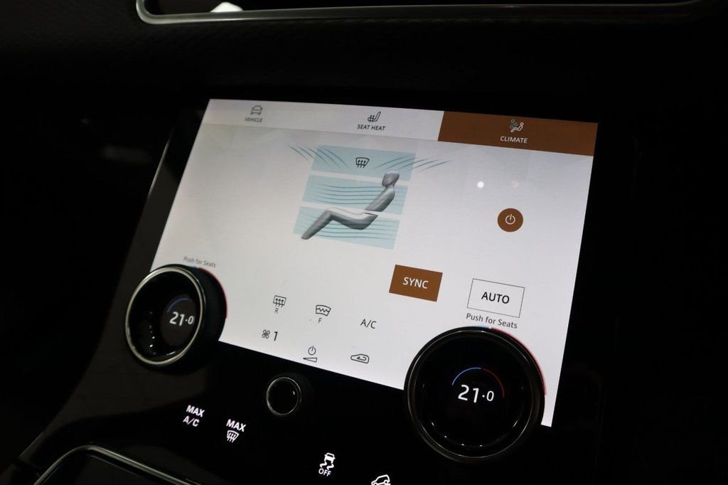 Used Land Rover Range Rover Velar 2022 for sale - 76536139: Photo 28