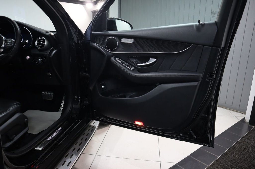 Used Mercedes-Benz GLC 2020 for sale - 76163302: Photo 13