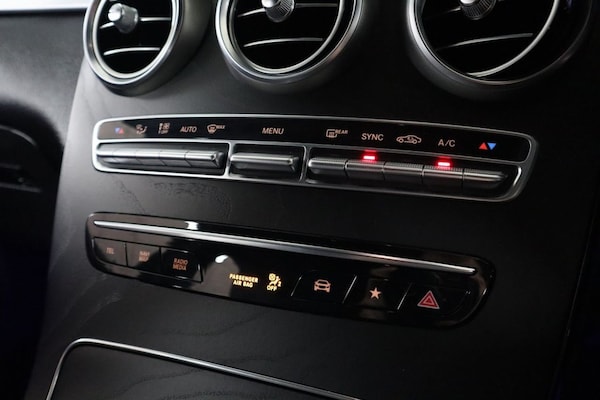Used Mercedes-Benz GLC 2020 for sale - 76163302: Photo 28