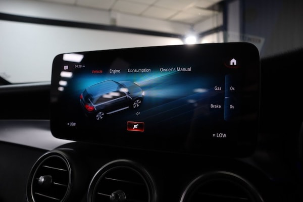 Used Mercedes-Benz GLC 2020 for sale - 76163302: Photo 37
