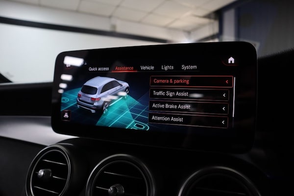 Used Mercedes-Benz GLC 2020 for sale - 76163302: Photo 42