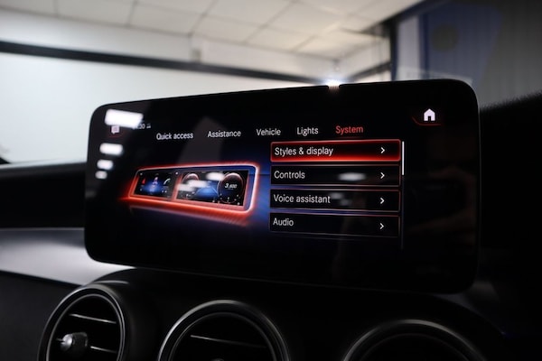 Used Mercedes-Benz GLC 2020 for sale - 76163302: Photo 49