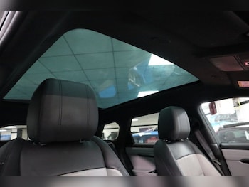 Used Land Rover Range Rover Evoque 2021 for sale - 76784145: Photo