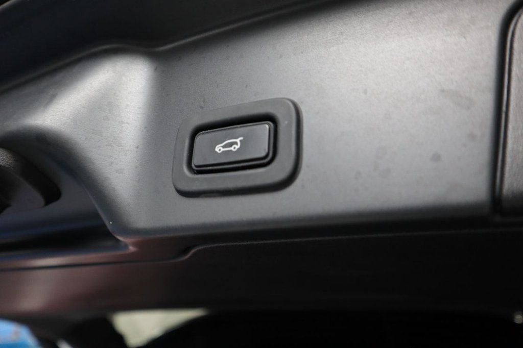 Used Land Rover Range Rover Evoque 2021 for sale - 76784145: Photo 9