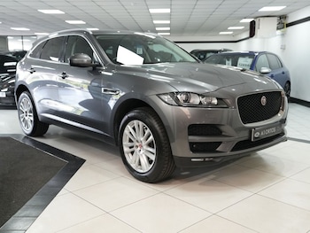 Used Jaguar F-Pace 2018 for sale - 79203613: Photo