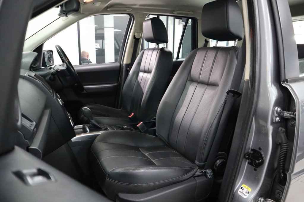 Used Land Rover Freelander 2 2013 for sale - 76356426: Photo 19