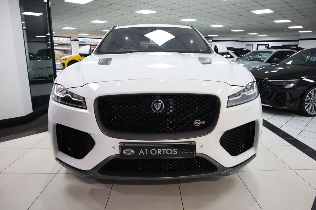 Used Jaguar F-Pace 2021 for sale - 76547239: Photo 2