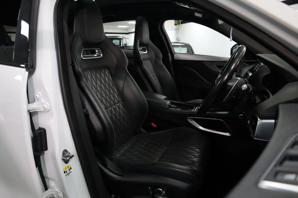 Used Jaguar F-Pace 2021 for sale - 76547239: Photo 23