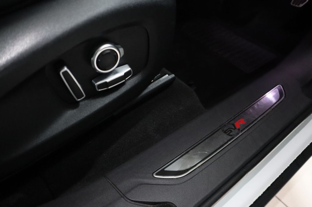 Used Jaguar F-Pace 2021 for sale - 76547239: Photo 24