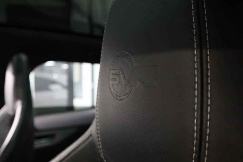 Used Jaguar F-Pace 2021 for sale - 76547239: Photo 32