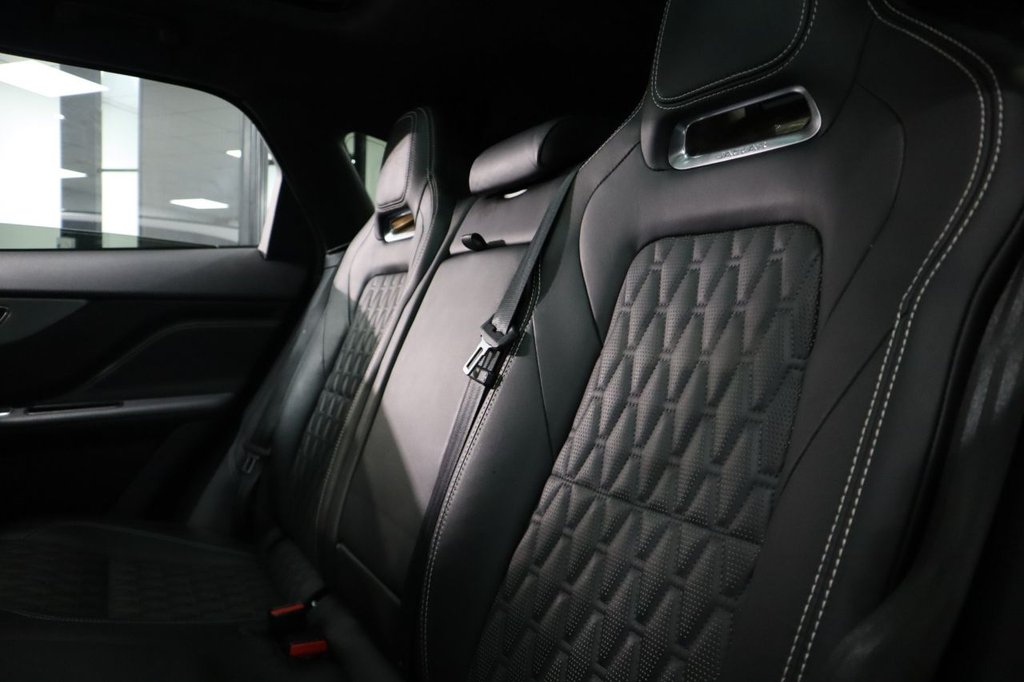 Used Jaguar F-Pace 2021 for sale - 76547239: Photo 35