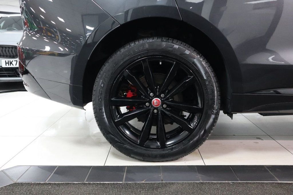 Used Jaguar F-Pace 2019 for sale - 77583347: Photo 18