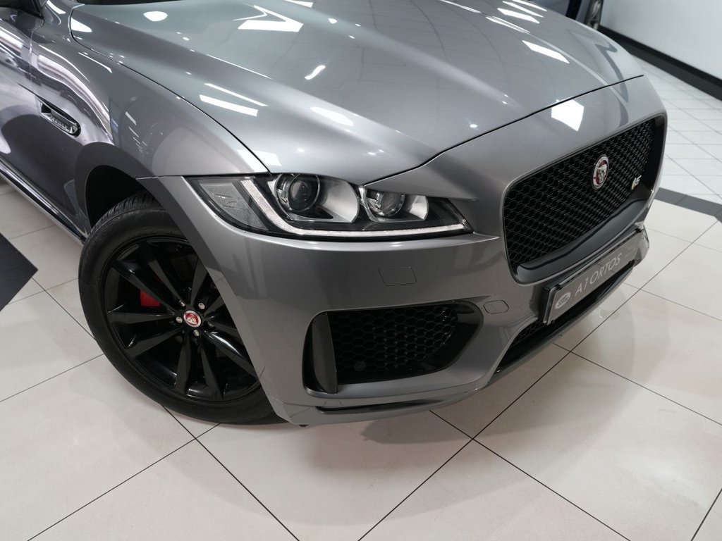 Used Jaguar F-Pace 2019 for sale - 77583347: Photo 48