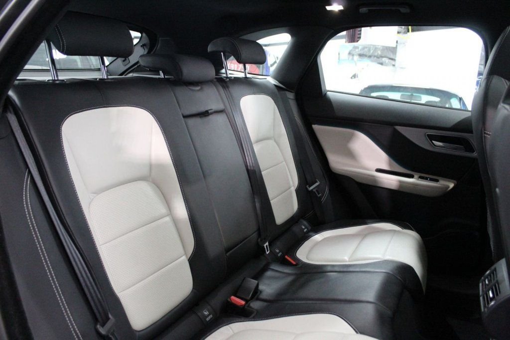 Used Jaguar F-Pace 2018 for sale - 76406940: Photo 10