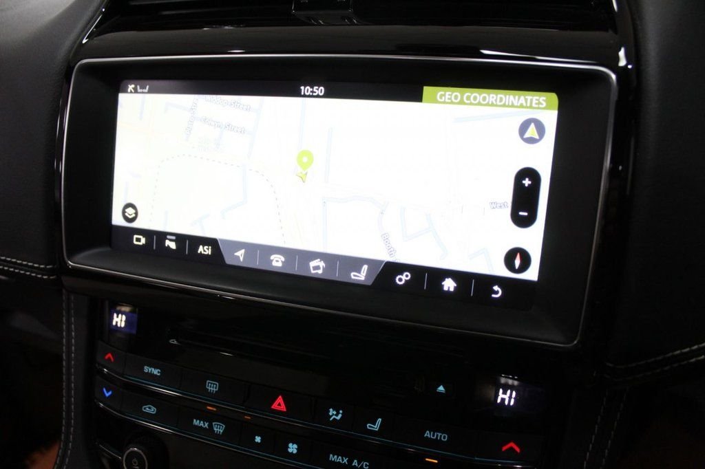 Used Jaguar F-Pace 2018 for sale - 76406940: Photo 20