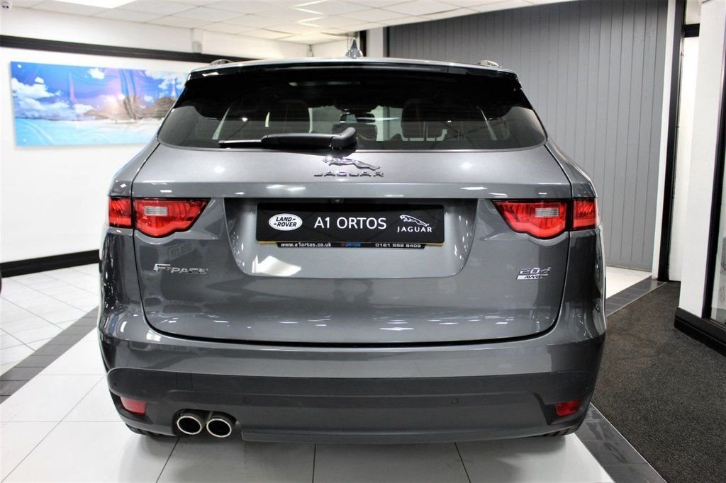 Used Jaguar F-Pace 2018 for sale - 76406940: Photo 7
