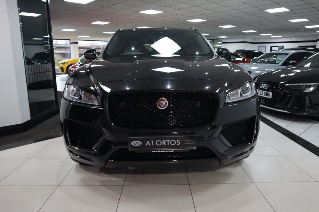 Used Jaguar F-Pace 2020 for sale - 76868030: Photo 2