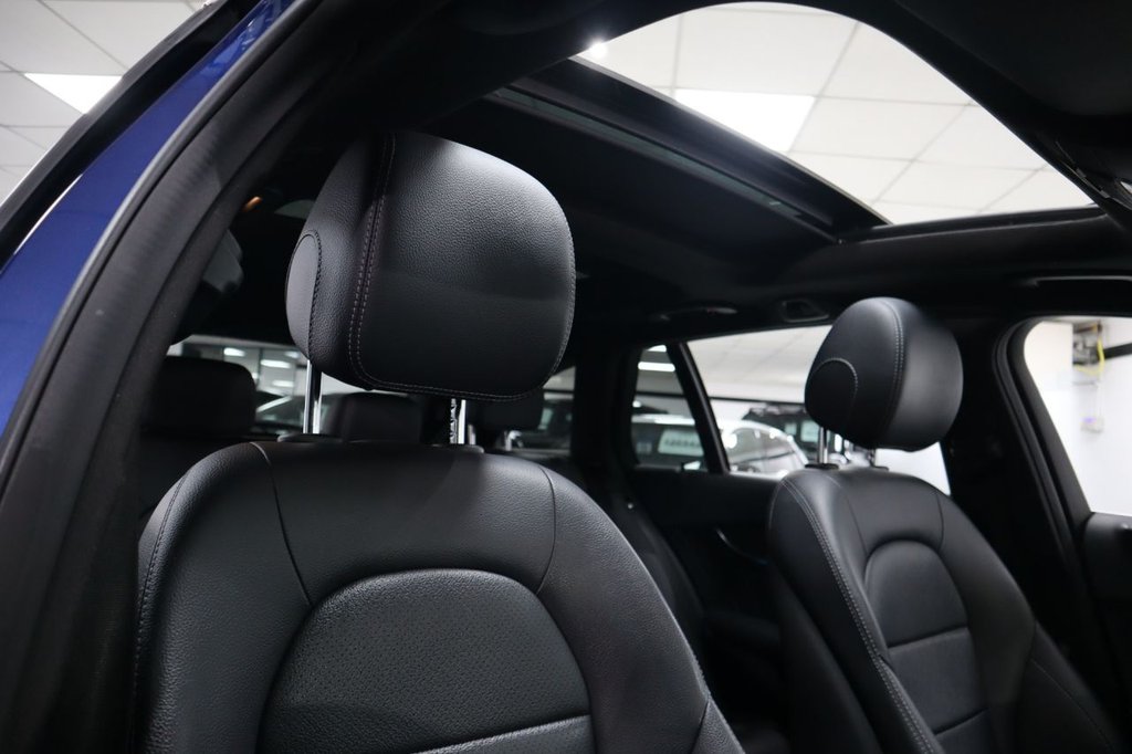 Used Mercedes-Benz C Class 2016 for sale - 77571490: Photo 3