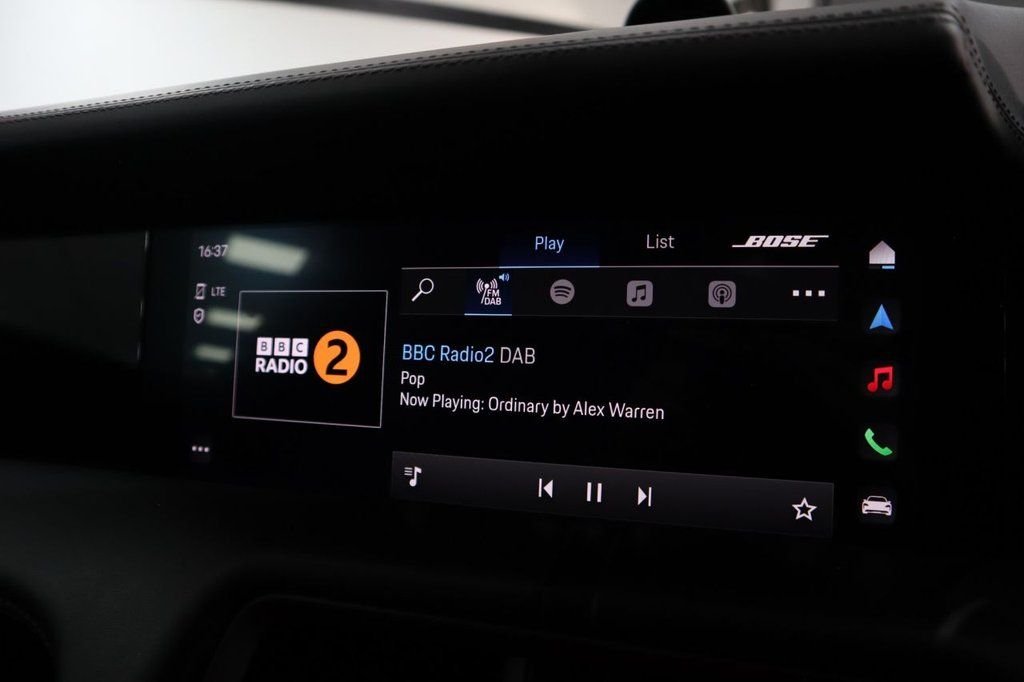 Used Porsche Taycan 2023 for sale - 77080321: Photo 24