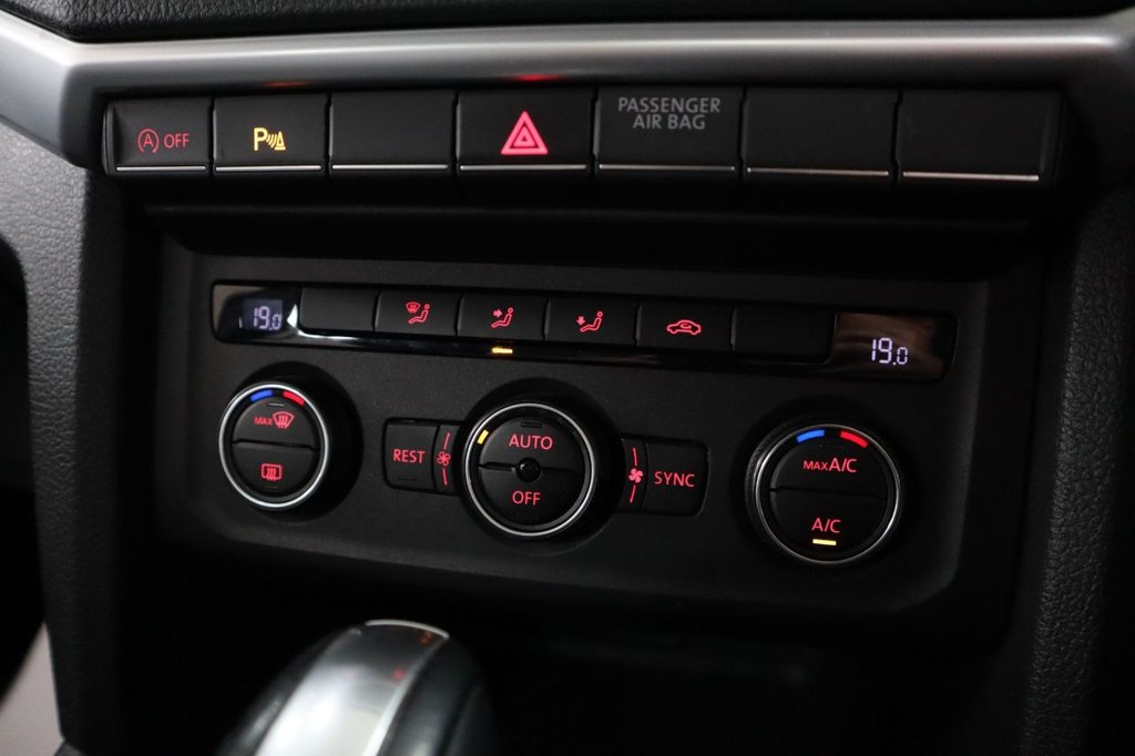 Used Volkswagen Amarok 2019 for sale - 75897016: Photo 31