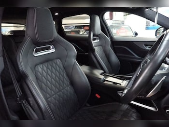 Used Jaguar F-Pace 2018 for sale - 78525019: Photo