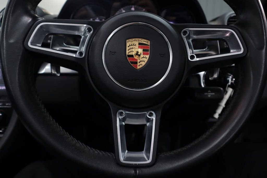 Used Porsche 718 Boxster 2019 for sale - 76430126: Photo 17