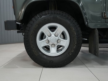 Used Land Rover Defender 2006 for sale - 78357970: Photo