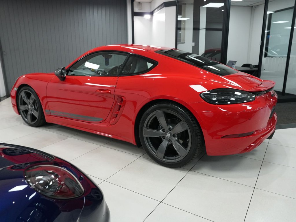 Used Porsche 718 Cayman 2019 for sale - 78008742: Photo 11