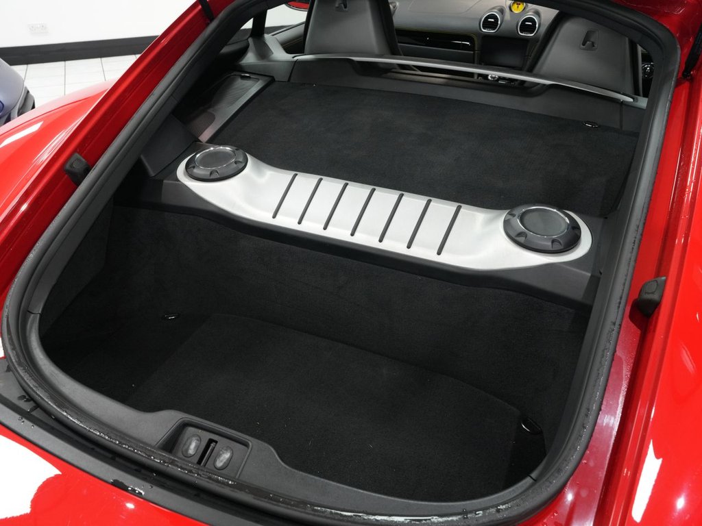 Used Porsche 718 Cayman 2019 for sale - 78008742: Photo 13