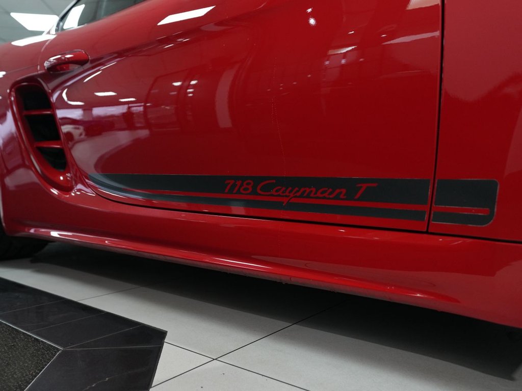 Used Porsche 718 Cayman 2019 for sale - 78008742: Photo 17