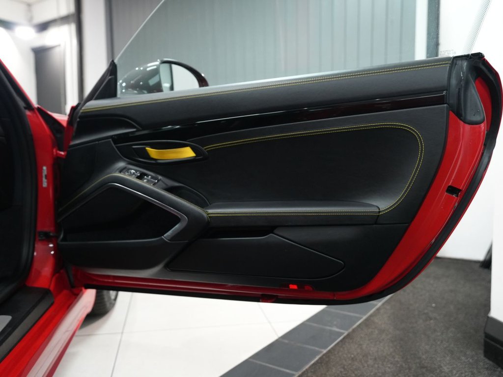 Used Porsche 718 Cayman 2019 for sale - 78008742: Photo 19