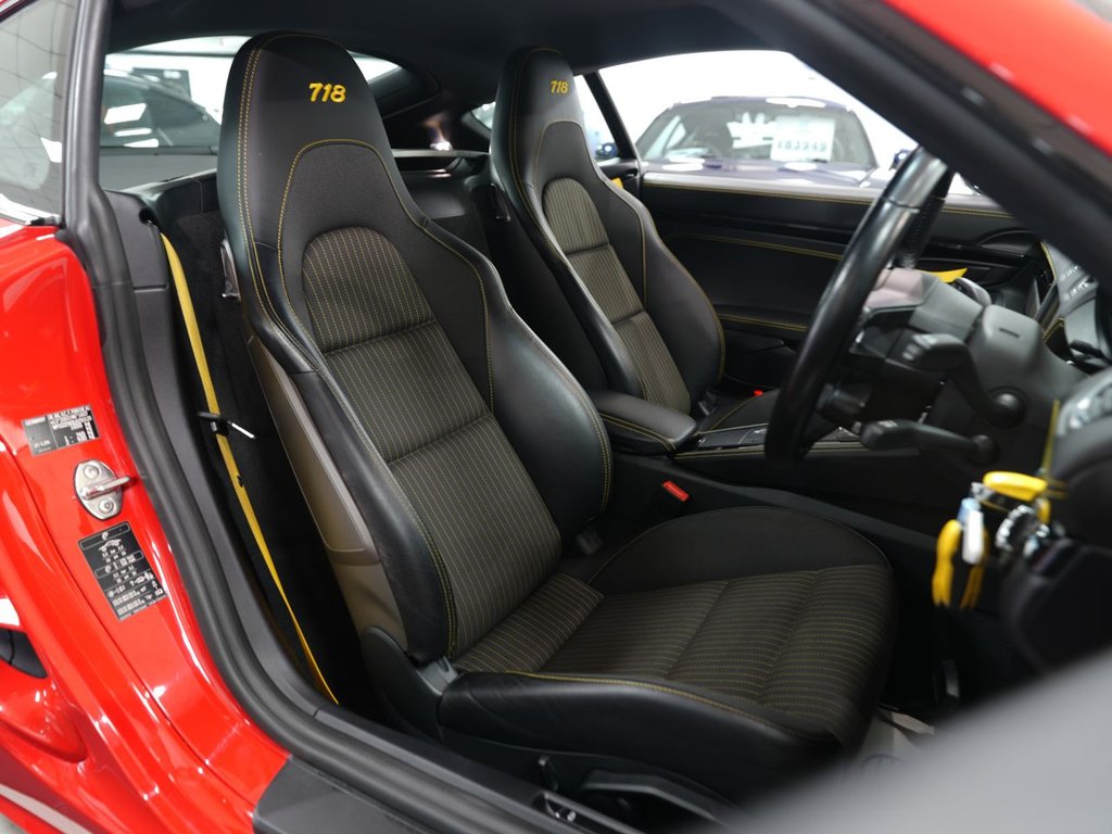 Used Porsche 718 Cayman 2019 for sale - 78008742: Photo 4