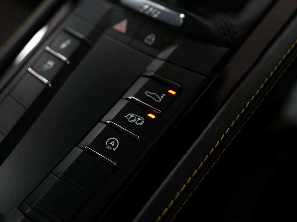 Used Porsche 718 Cayman 2019 for sale - 78008742: Photo 41