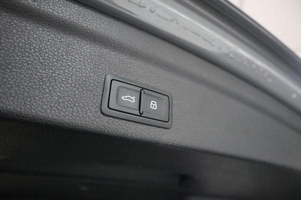 Used Audi RS Q3 2019 for sale - 75397603: Photo 11