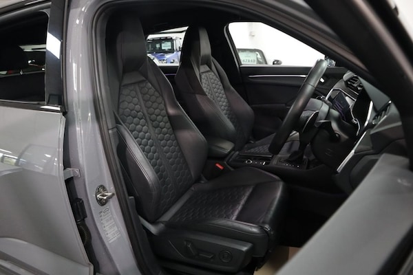 Used Audi RS Q3 2019 for sale - 75397603: Photo 17