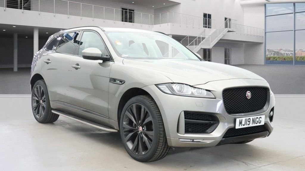 Used Jaguar F-Pace 2019 for sale - 76106036: Photo 1