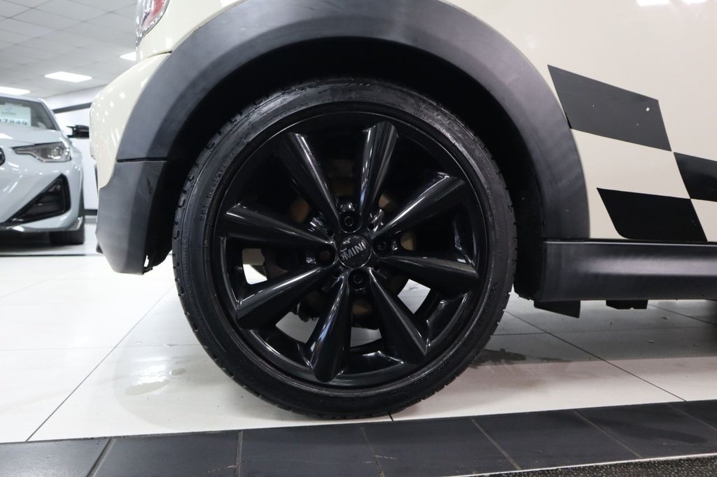 Used MINI Roadster 2012 for sale - 76966189: Photo 12