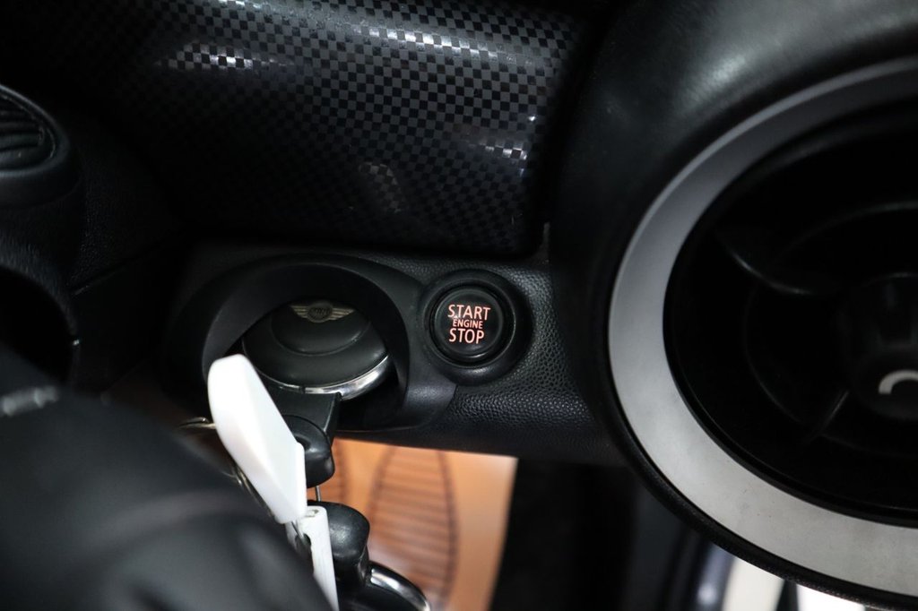 Used MINI Roadster 2012 for sale - 76966189: Photo 37