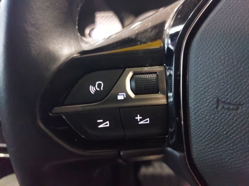 Used Peugeot 2008 2021 for sale - 77289788: Photo 14