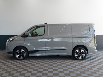 Used Ford Transit Custom 2025 for sale - 79001408: Photo