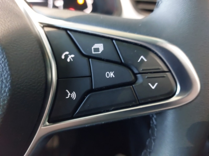 Used Renault Captur 2023 for sale - 77265579: Photo 15