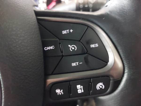 Used Jeep Renegade 2021 for sale - 76335969: Photo 15