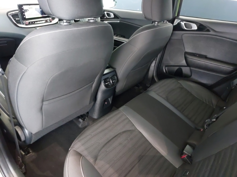 Used Kia XCeed 2023 for sale - 78113205: Photo 6