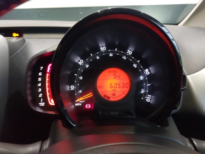 Used Toyota AYGO 2019 for sale - 77343260: Photo 10