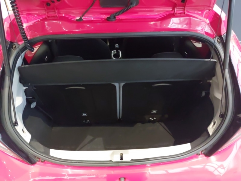 Used Toyota AYGO 2019 for sale - 77343260: Photo 8